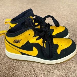 Nike Air Jordan toddler boy sneakers 10 c